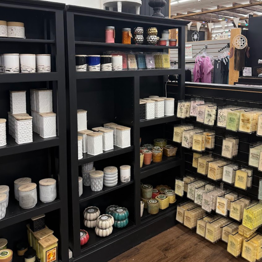 Swan Creek Candle Company - Front Aisle