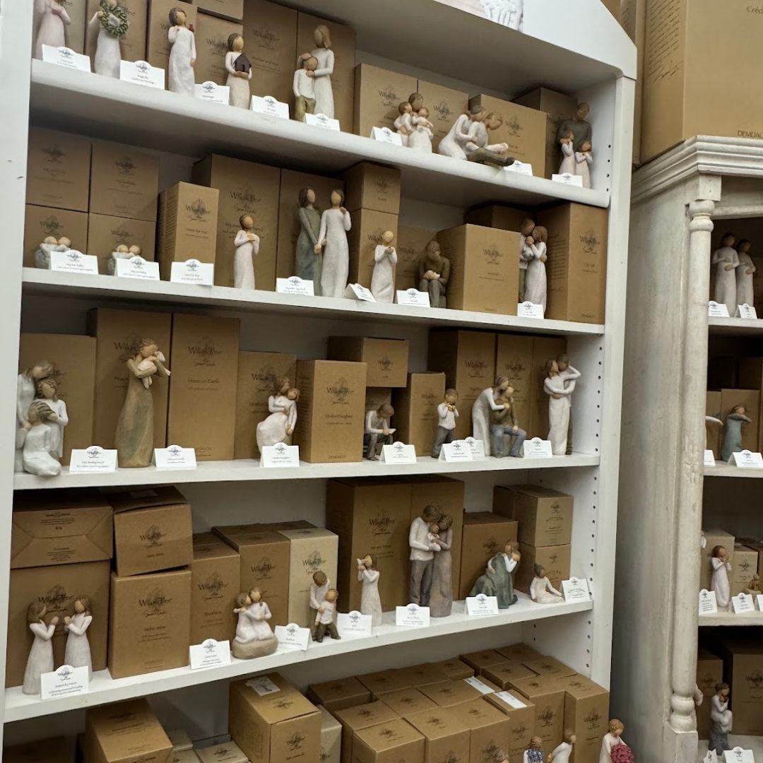 Willow Tree - Aisle 8