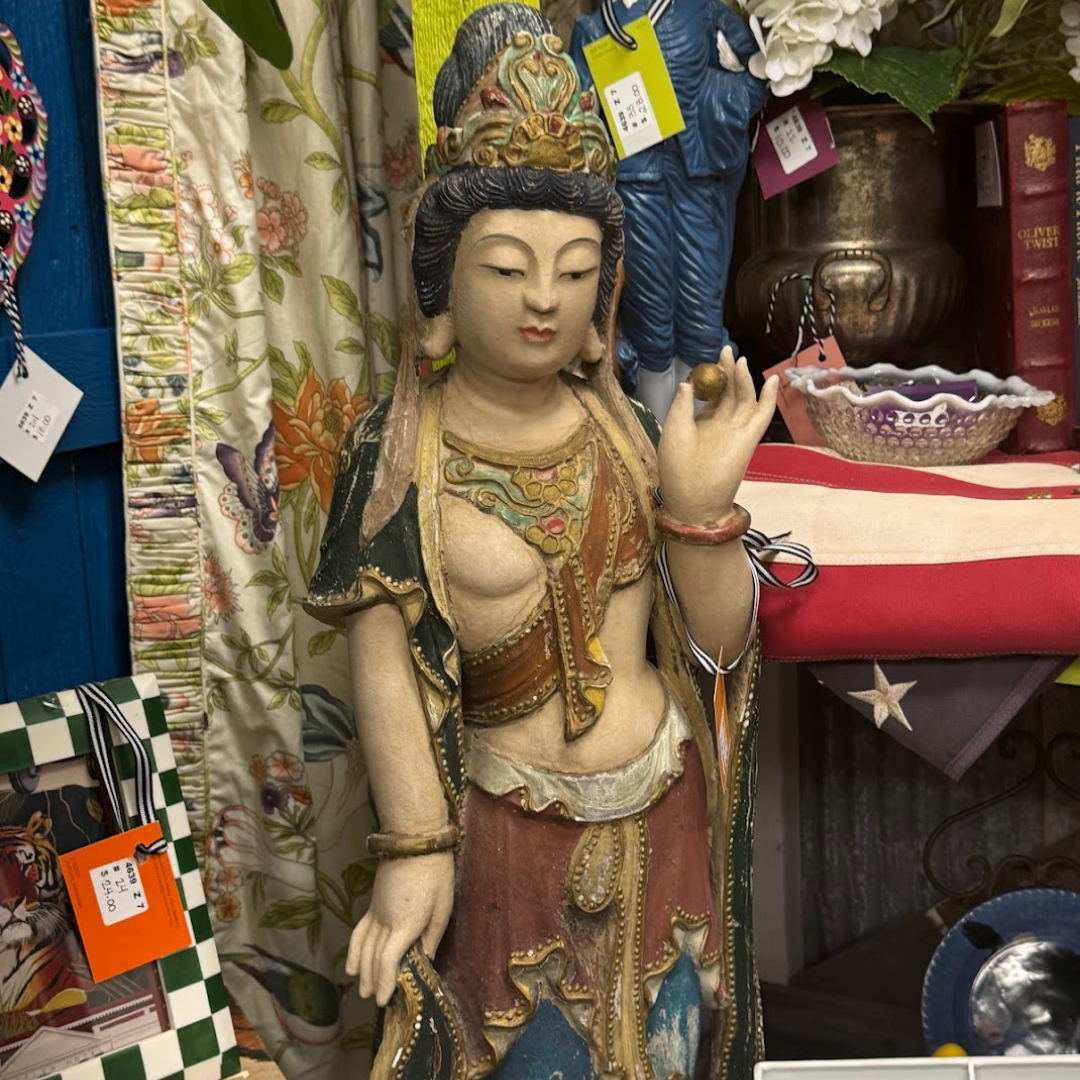 Home Decor Shop - Aisle 10