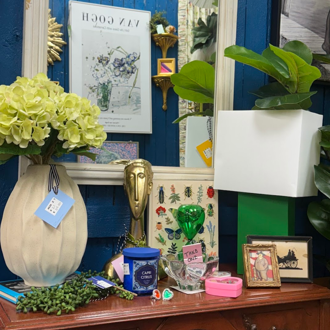 Home Decor Shop - Aisle 10