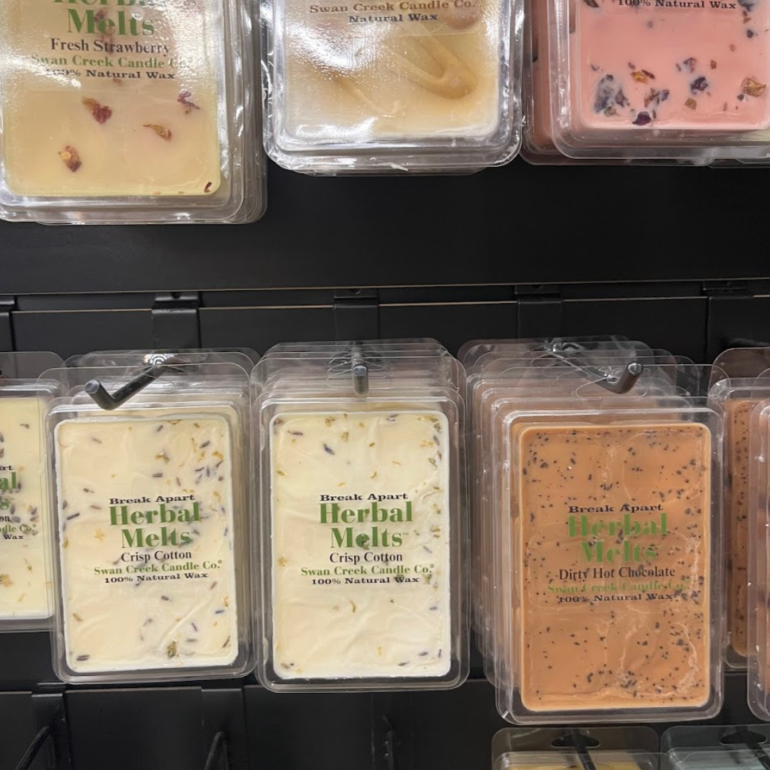 Swan Creek Candle Company - Front Aisle