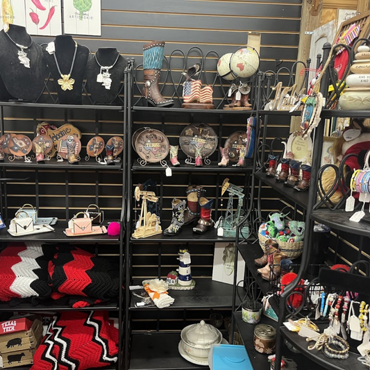 Gift Shop - Aisle 3