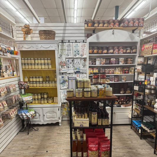 Cooking in the Kitchen with Lynda - Front Aisle