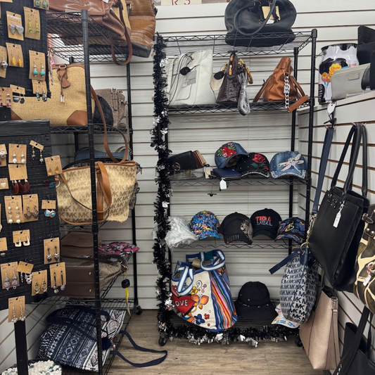 Simply Majestic Designs - Aisle 6